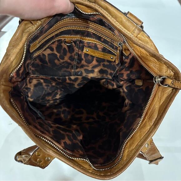 B. Makowsky Brown Tan Leather Shoulder Hobo Bag - Picture 8 of 16